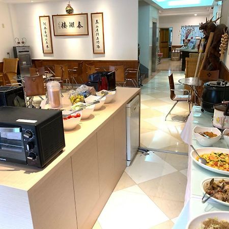Taihu Hotel Sun Moon Lake Yuchi Exteriör bild